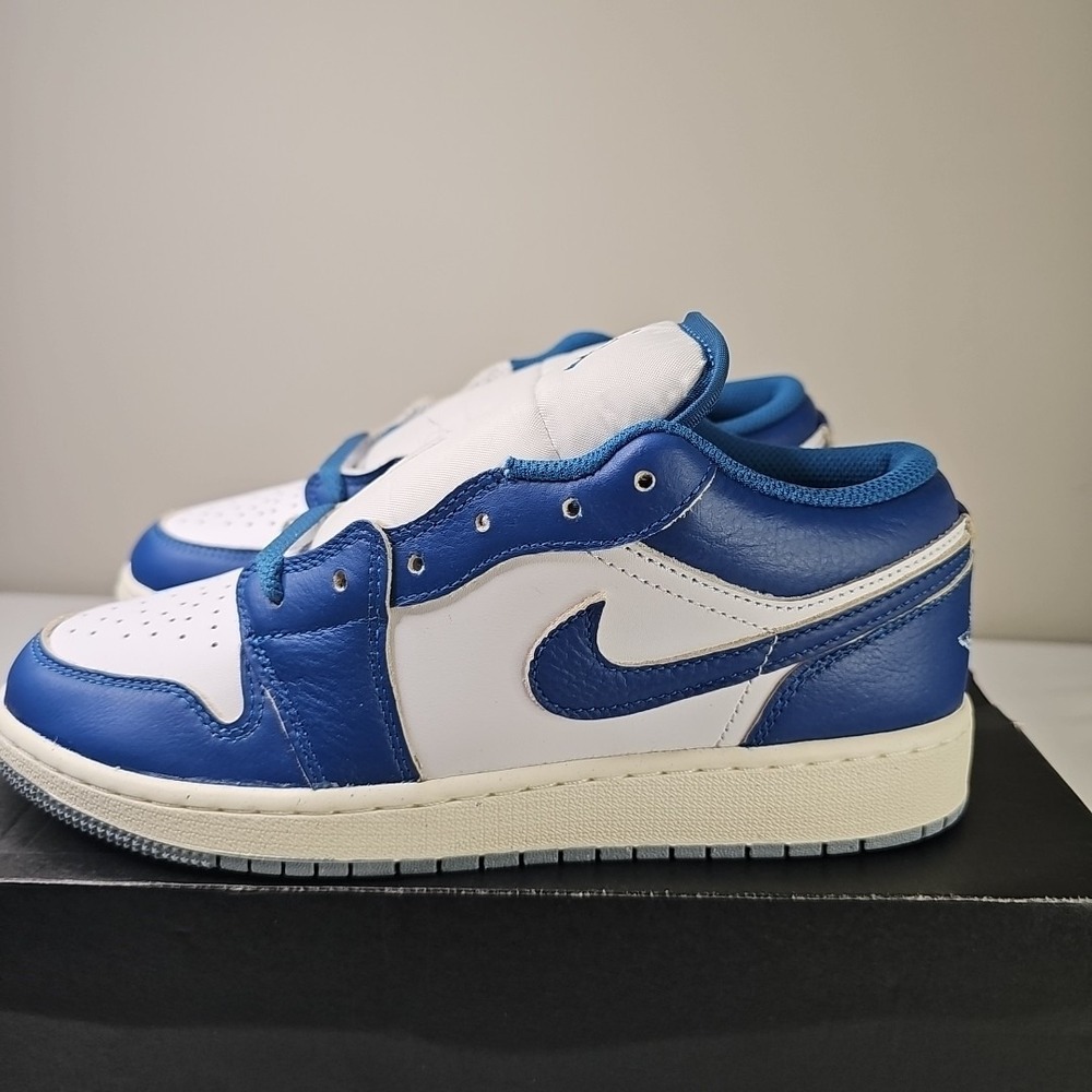 6y 7.5W Nike AIR Jordan 1 Low SE GS 'Industrial Blue' FN9137-141 Brand NEW - Picture 3 of 7